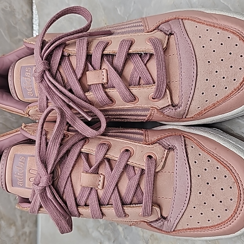 Original Pink Adidas size 7.5 - Picture 7 of 10